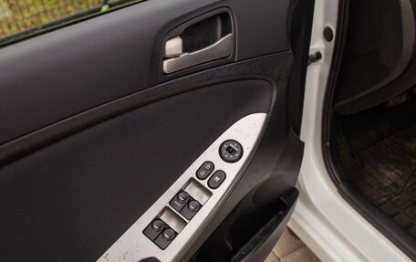 Hyundai Solaris II рестайлинг, 2016 год, 1 120 000 рублей, 35 фотография