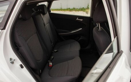 Hyundai Solaris II рестайлинг, 2016 год, 1 120 000 рублей, 33 фотография