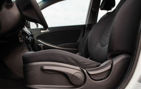 Hyundai Solaris II рестайлинг, 2016 год, 1 120 000 рублей, 34 фотография