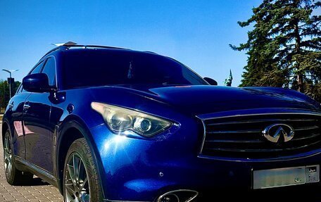 Infiniti FX II, 2011 год, 1 950 000 рублей, 4 фотография