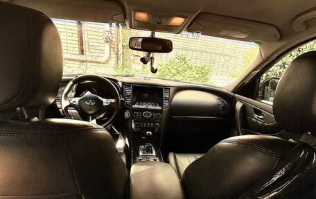 Infiniti FX II, 2011 год, 1 950 000 рублей, 9 фотография