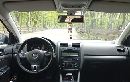 Volkswagen Jetta VI, 2010 год, 759 000 рублей, 10 фотография