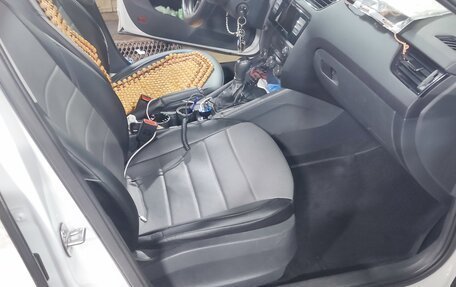 Skoda Octavia, 2016 год, 700 000 рублей, 8 фотография