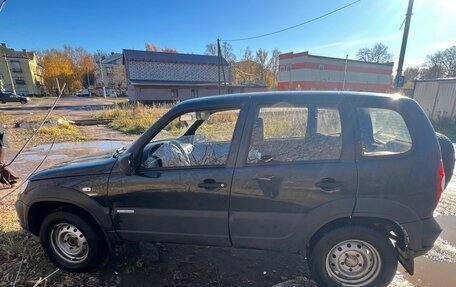 Chevrolet Niva I рестайлинг, 2013 год, 400 000 рублей, 8 фотография
