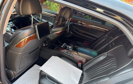 Genesis G90 I рестайлинг, 2016 год, 2 350 000 рублей, 6 фотография