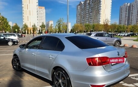 Volkswagen Jetta VI, 2012 год, 1 020 000 рублей, 4 фотография