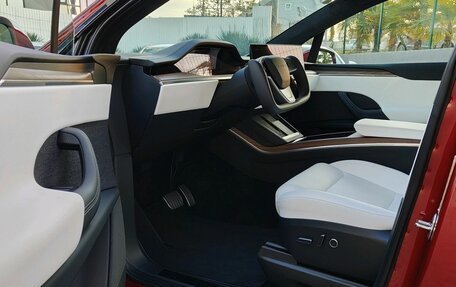 Tesla Model X I, 2024 год, 13 000 000 рублей, 12 фотография