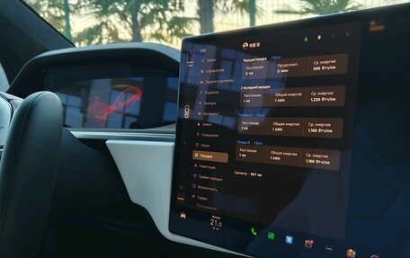 Tesla Model X I, 2024 год, 13 000 000 рублей, 21 фотография