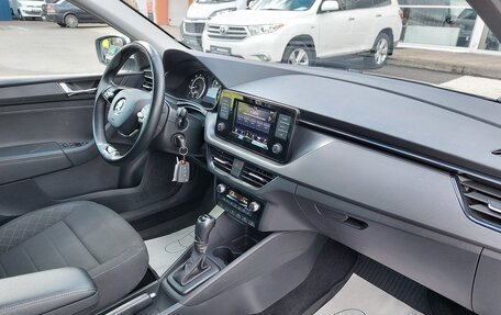 Skoda Rapid II, 2022 год, 1 700 000 рублей, 20 фотография