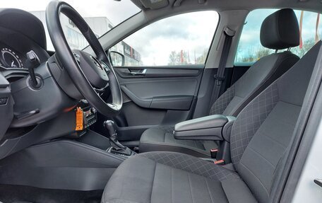 Skoda Rapid II, 2022 год, 1 700 000 рублей, 21 фотография