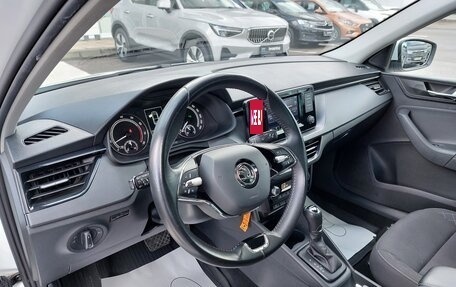 Skoda Rapid II, 2022 год, 1 700 000 рублей, 17 фотография