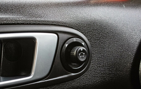 Ford EcoSport, 2018 год, 1 299 000 рублей, 14 фотография