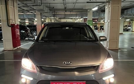 KIA Rio IV, 2018 год, 1 200 000 рублей, 1 фотография