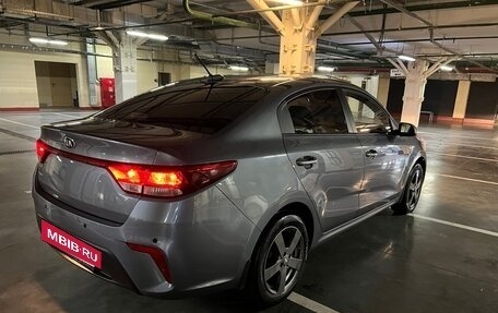 KIA Rio IV, 2018 год, 1 200 000 рублей, 5 фотография