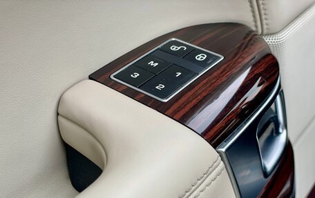 Land Rover Range Rover IV рестайлинг, 2014 год, 3 500 000 рублей, 12 фотография