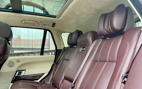 Land Rover Range Rover IV рестайлинг, 2014 год, 3 500 000 рублей, 14 фотография