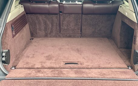 Land Rover Range Rover IV рестайлинг, 2014 год, 3 500 000 рублей, 21 фотография