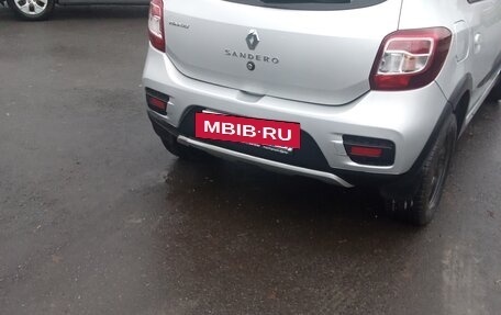 Renault Sandero II рестайлинг, 2015 год, 970 000 рублей, 4 фотография