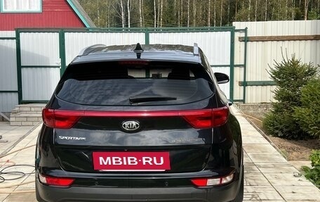 KIA Sportage IV рестайлинг, 2017 год, 1 800 000 рублей, 4 фотография
