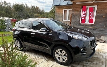KIA Sportage IV рестайлинг, 2017 год, 1 800 000 рублей, 2 фотография