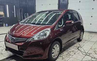 Honda Fit III, 2012 год, 830 000 рублей, 1 фотография