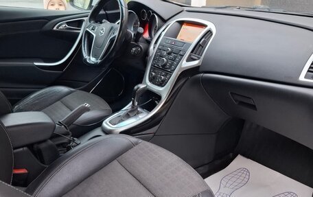 Opel Astra J, 2014 год, 860 000 рублей, 8 фотография