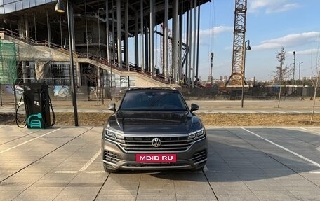 Volkswagen Touareg III, 2020 год, 5 000 000 рублей, 4 фотография