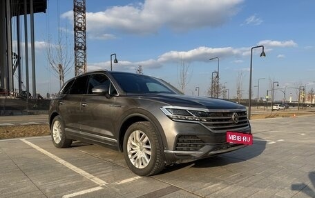 Volkswagen Touareg III, 2020 год, 5 000 000 рублей, 2 фотография