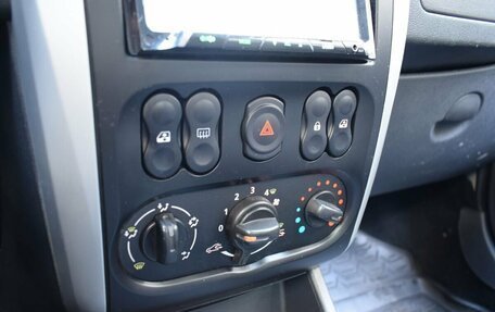 Nissan Almera, 2016 год, 900 000 рублей, 12 фотография