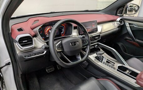 Geely Coolray I, 2023 год, 1 900 000 рублей, 9 фотография