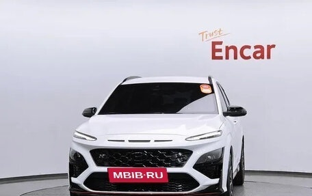 Hyundai Kona I, 2022 год, 2 150 000 рублей, 3 фотография