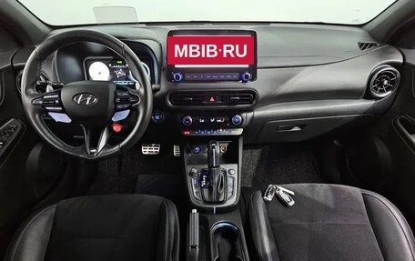 Hyundai Kona I, 2022 год, 2 150 000 рублей, 7 фотография