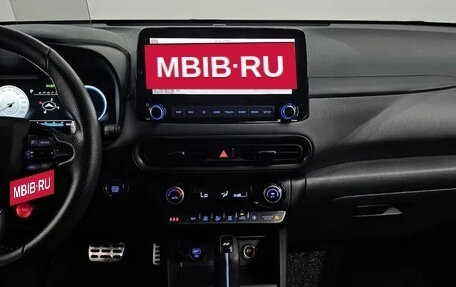 Hyundai Kona I, 2022 год, 2 150 000 рублей, 17 фотография