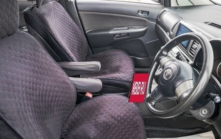 Toyota Wish II, 2003 год, 749 000 рублей, 12 фотография