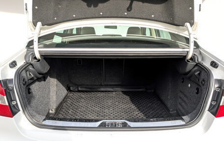 Skoda Superb III рестайлинг, 2012 год, 1 195 000 рублей, 10 фотография