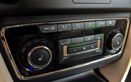 Skoda Superb III рестайлинг, 2012 год, 1 195 000 рублей, 26 фотография