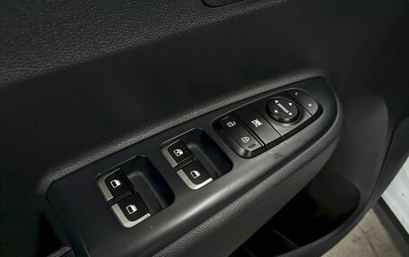 KIA Rio IV, 2018 год, 1 350 000 рублей, 12 фотография