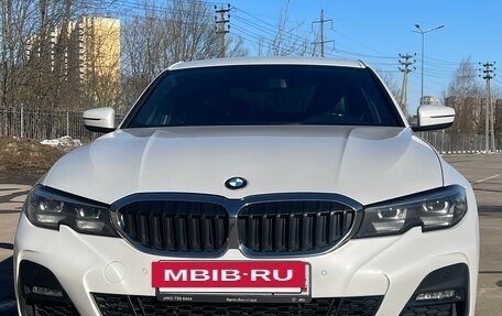 BMW 3 серия, 2019 год, 3 100 000 рублей, 3 фотография