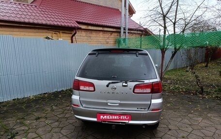 Nissan Liberty, 2001 год, 500 000 рублей, 2 фотография