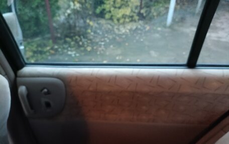 Nissan Liberty, 2001 год, 500 000 рублей, 17 фотография