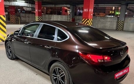 Opel Astra J, 2013 год, 890 000 рублей, 21 фотография