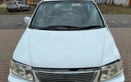 Nissan Bassara, 2000 год, 250 000 рублей, 2 фотография