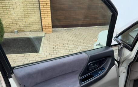 Nissan Bassara, 2000 год, 250 000 рублей, 7 фотография