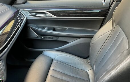 BMW 7 серия, 2020 год, 5 490 000 рублей, 13 фотография