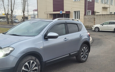 Nissan Qashqai, 2010 год, 900 000 рублей, 2 фотография