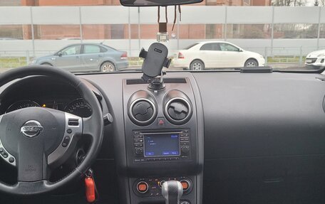 Nissan Qashqai, 2010 год, 900 000 рублей, 3 фотография