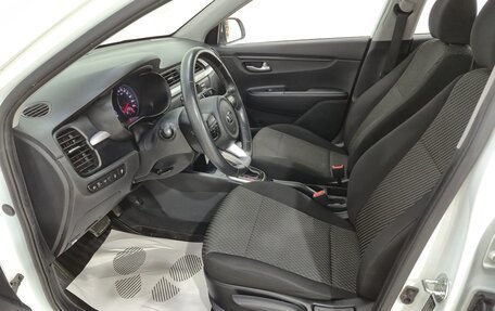 KIA Rio IV, 2019 год, 1 575 000 рублей, 9 фотография