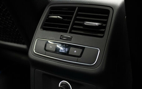 Audi A4, 2019 год, 2 699 000 рублей, 23 фотография