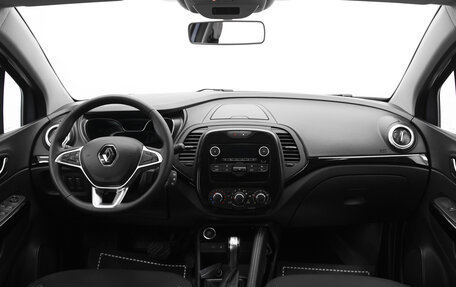 Renault Kaptur I рестайлинг, 2022 год, 1 490 000 рублей, 5 фотография