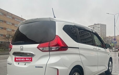 Honda Freed II, 2018 год, 1 700 000 рублей, 3 фотография